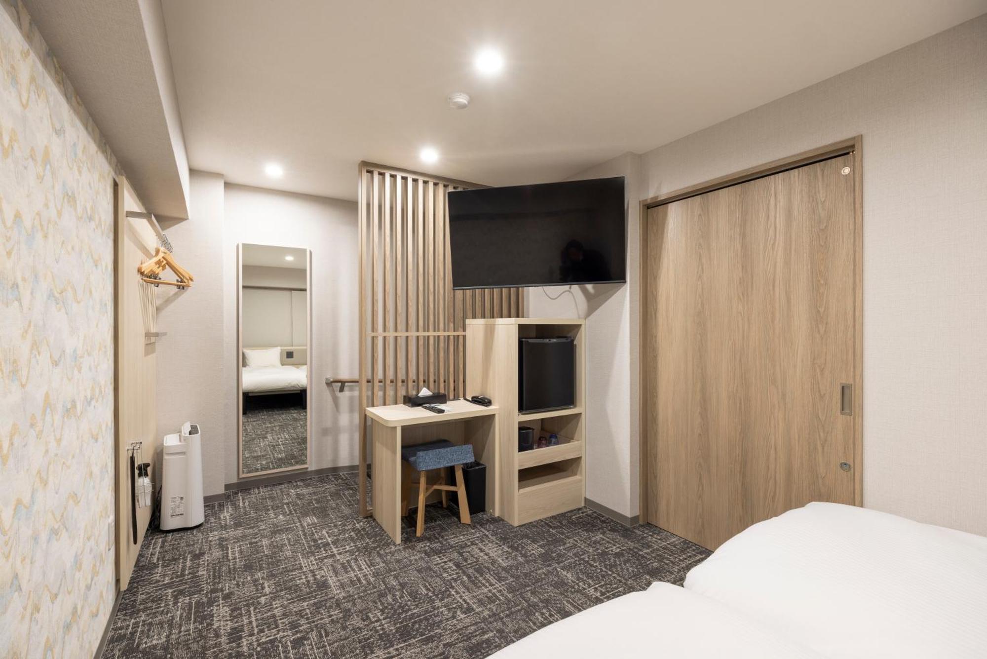 Hotel Cerezo Tōkyō Extérieur photo